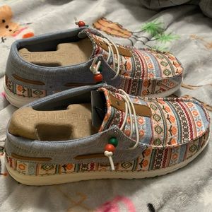 Size 10 Ellie festival. Brand new. Never worn